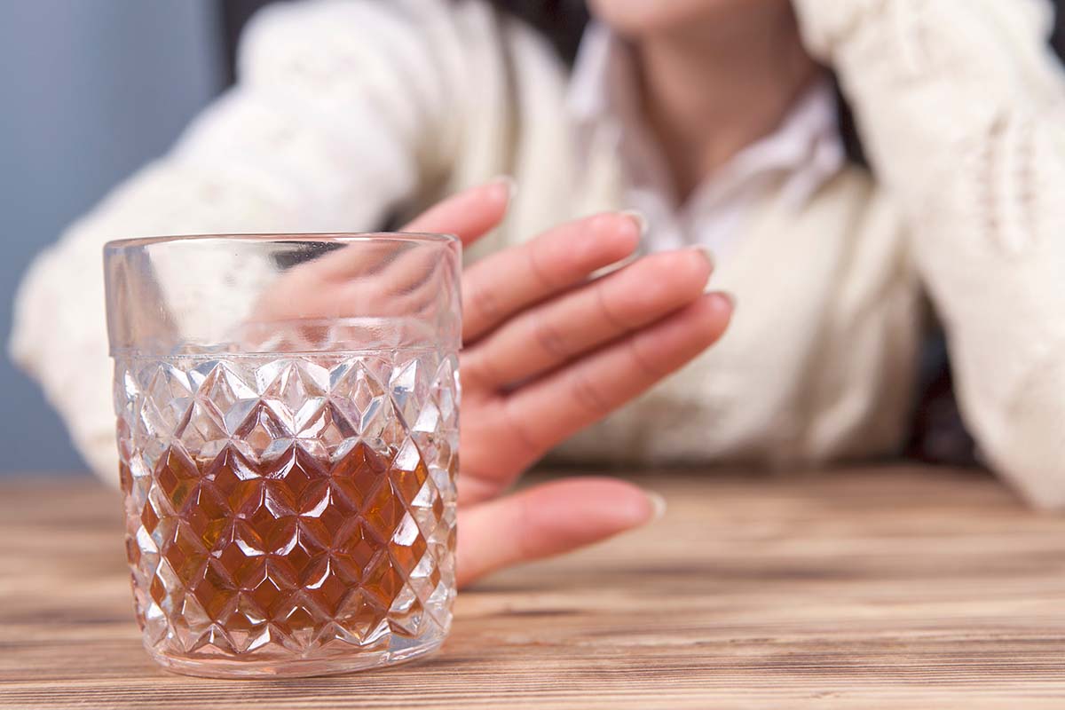 How to Quit Drinking Permanently: 5 Ways to Stop For Good